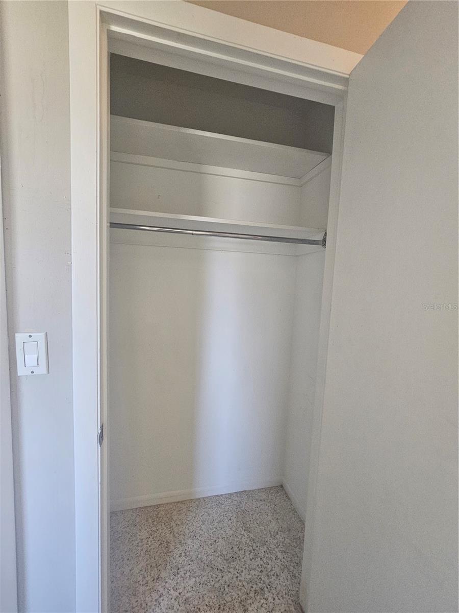 GOLDEN ACRES 2ND ADD - Residential