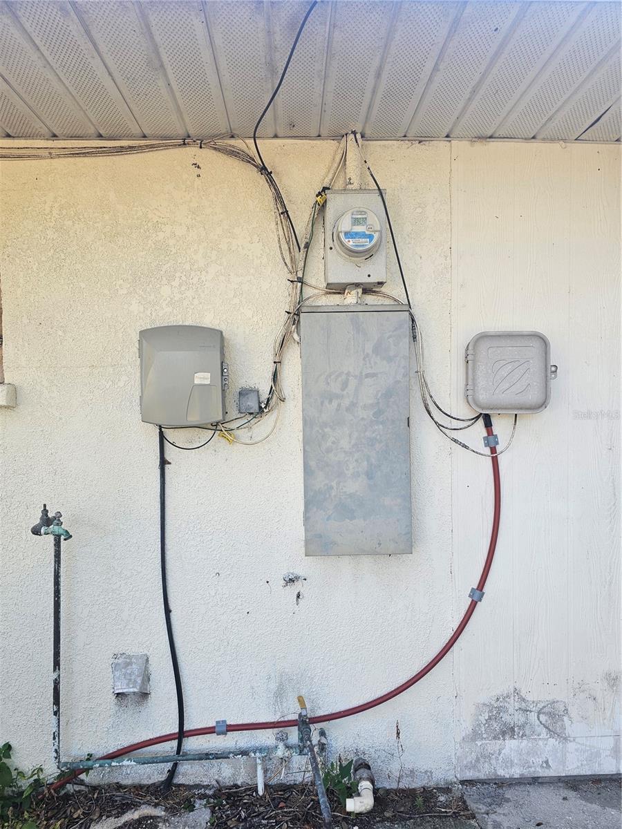 GOLDEN ACRES 2ND ADD - Residential