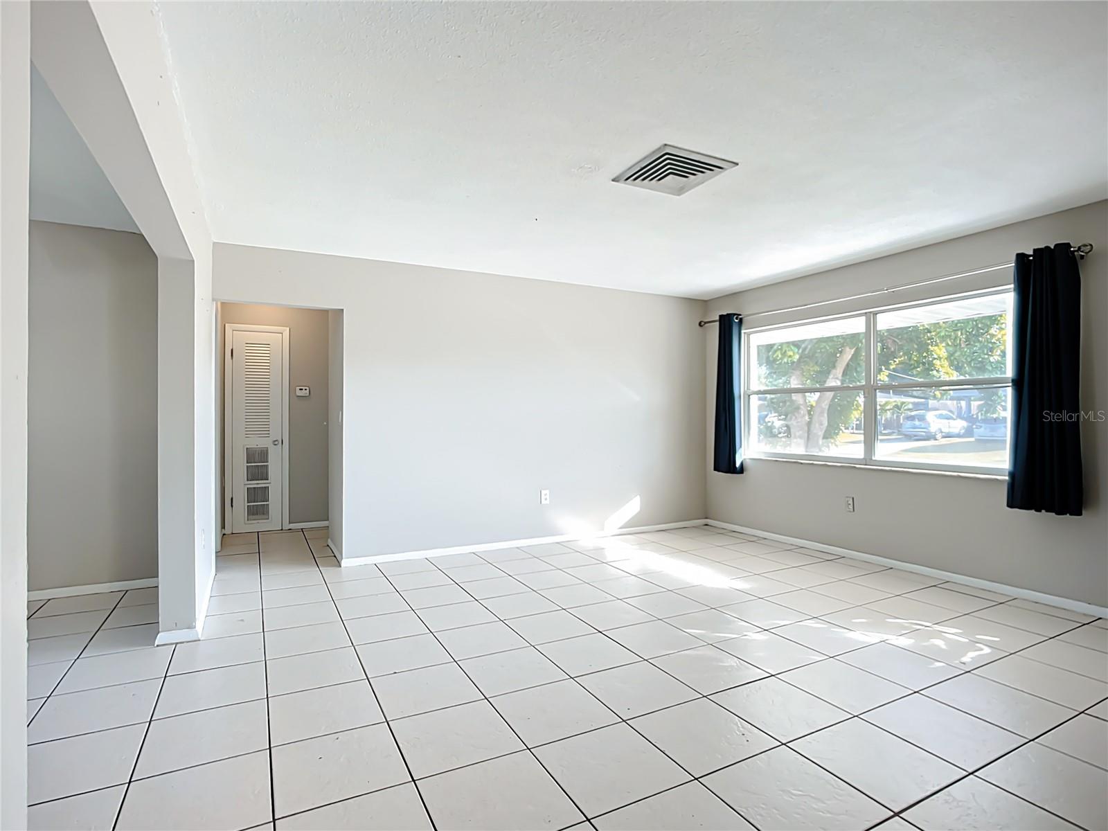 GOLDEN ACRES 2ND ADD - Residential