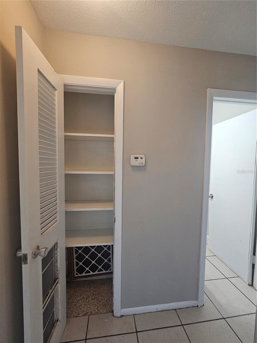 GOLDEN ACRES 2ND ADD - Residential