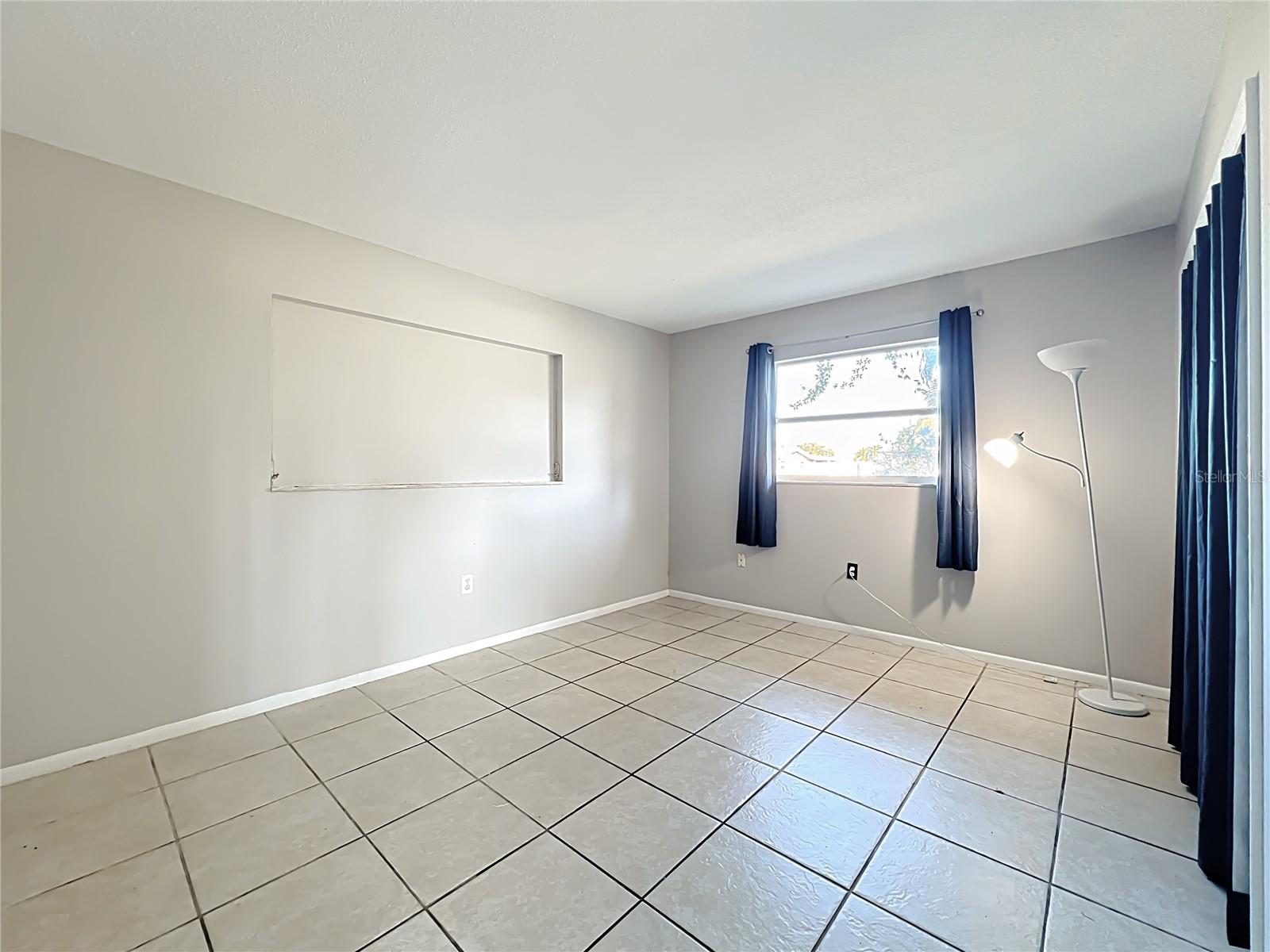 GOLDEN ACRES 2ND ADD - Residential