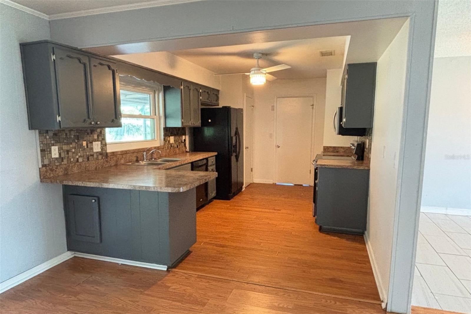 212 OVERLOOK DRIVE