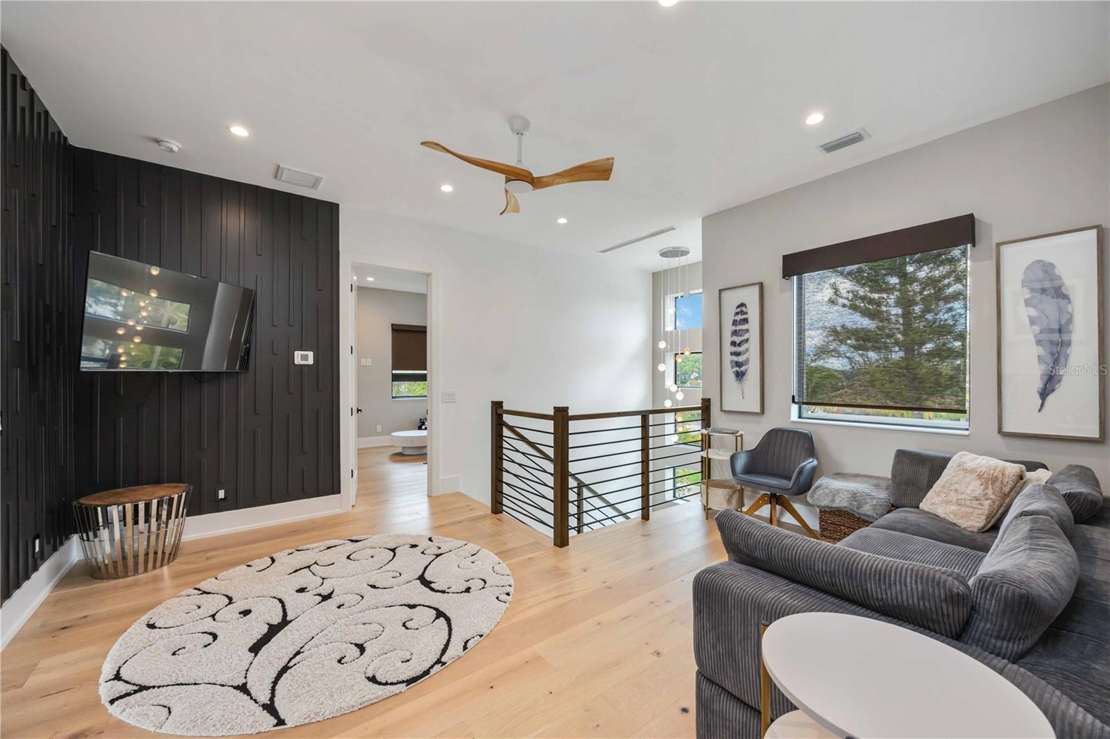 LOMA LINDA PARK - Residential