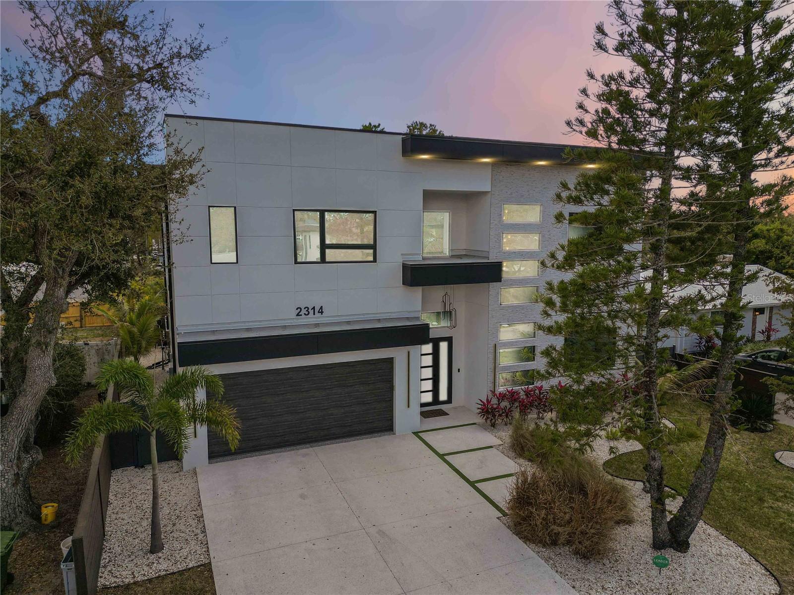 LOMA LINDA PARK - Residential