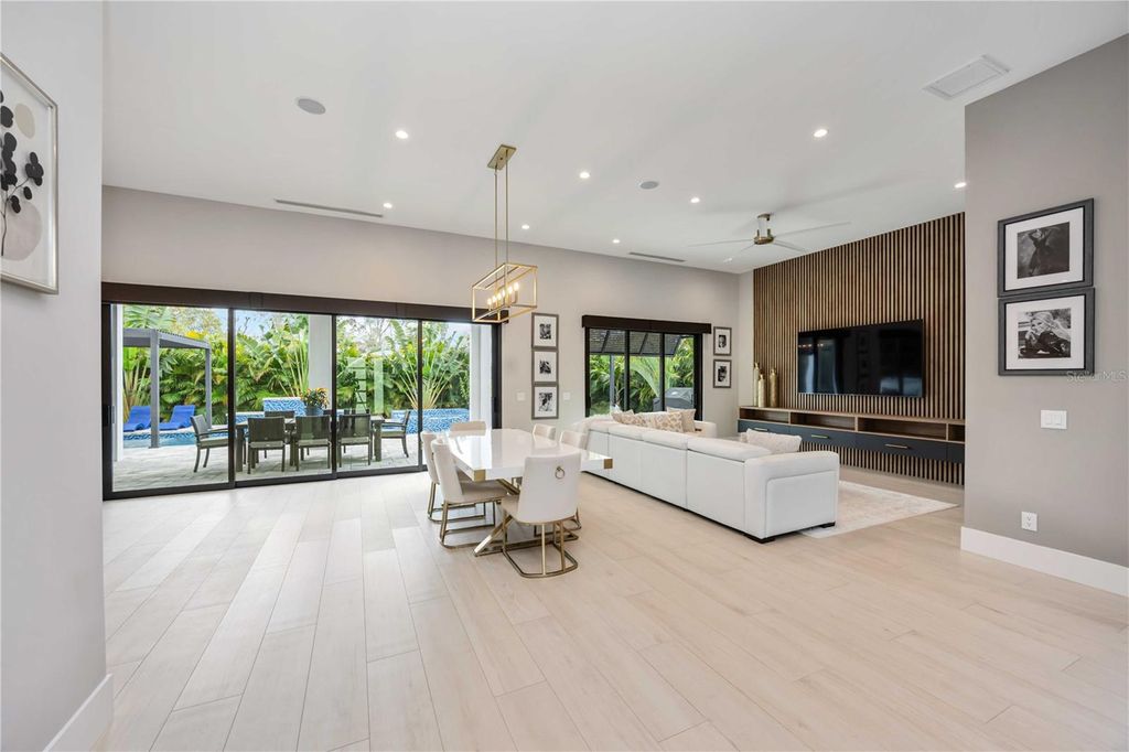 Photo of 2314 Prospect Street, Sarasota, FL 34239 (MLS # A4684572)