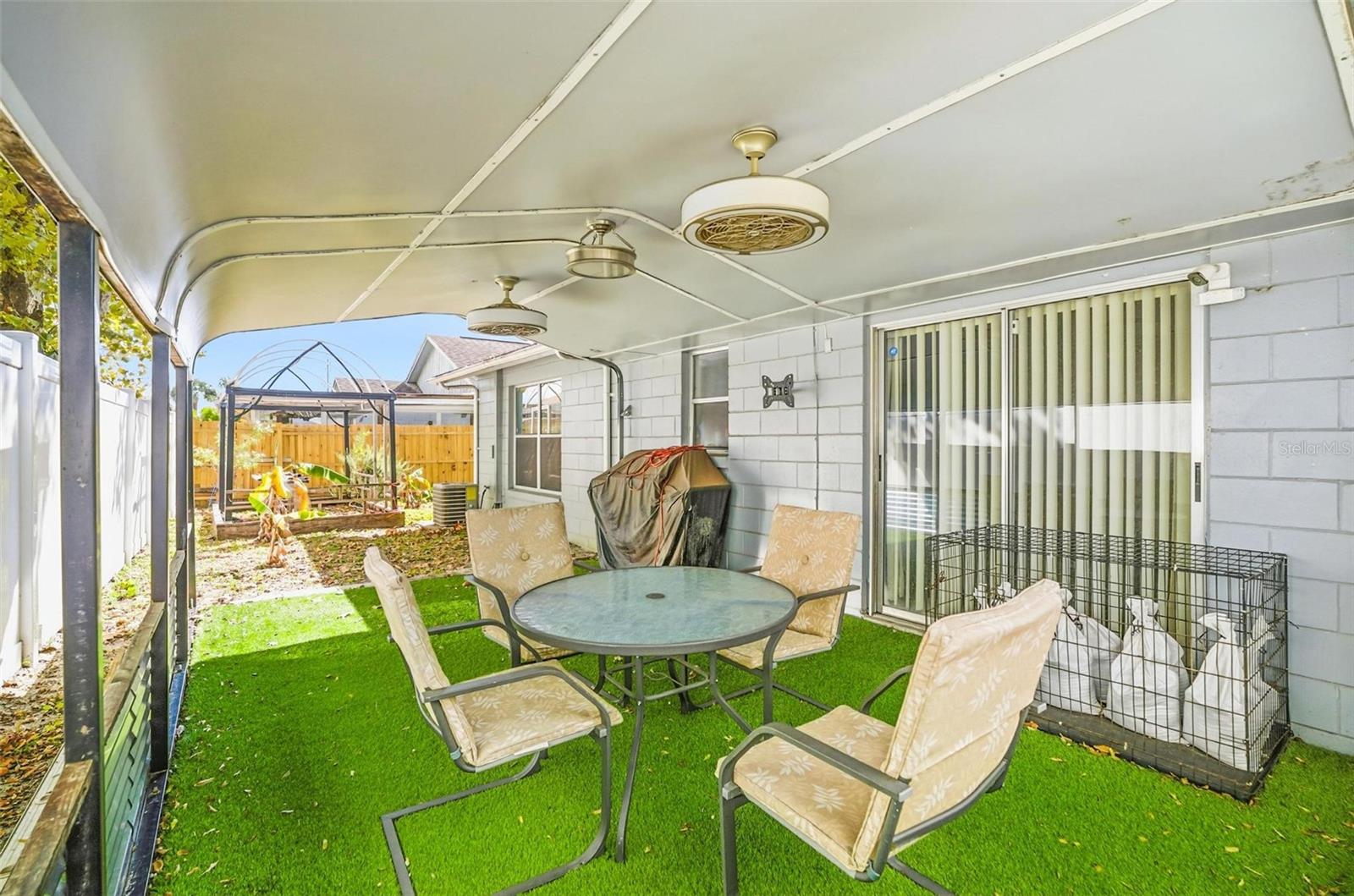 INDIAN WELLS UNIT 3 - Residential