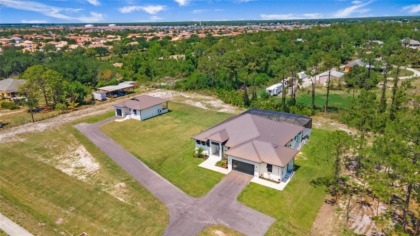 GOLDEN GATE ESTATE UNIT 64 - Residential