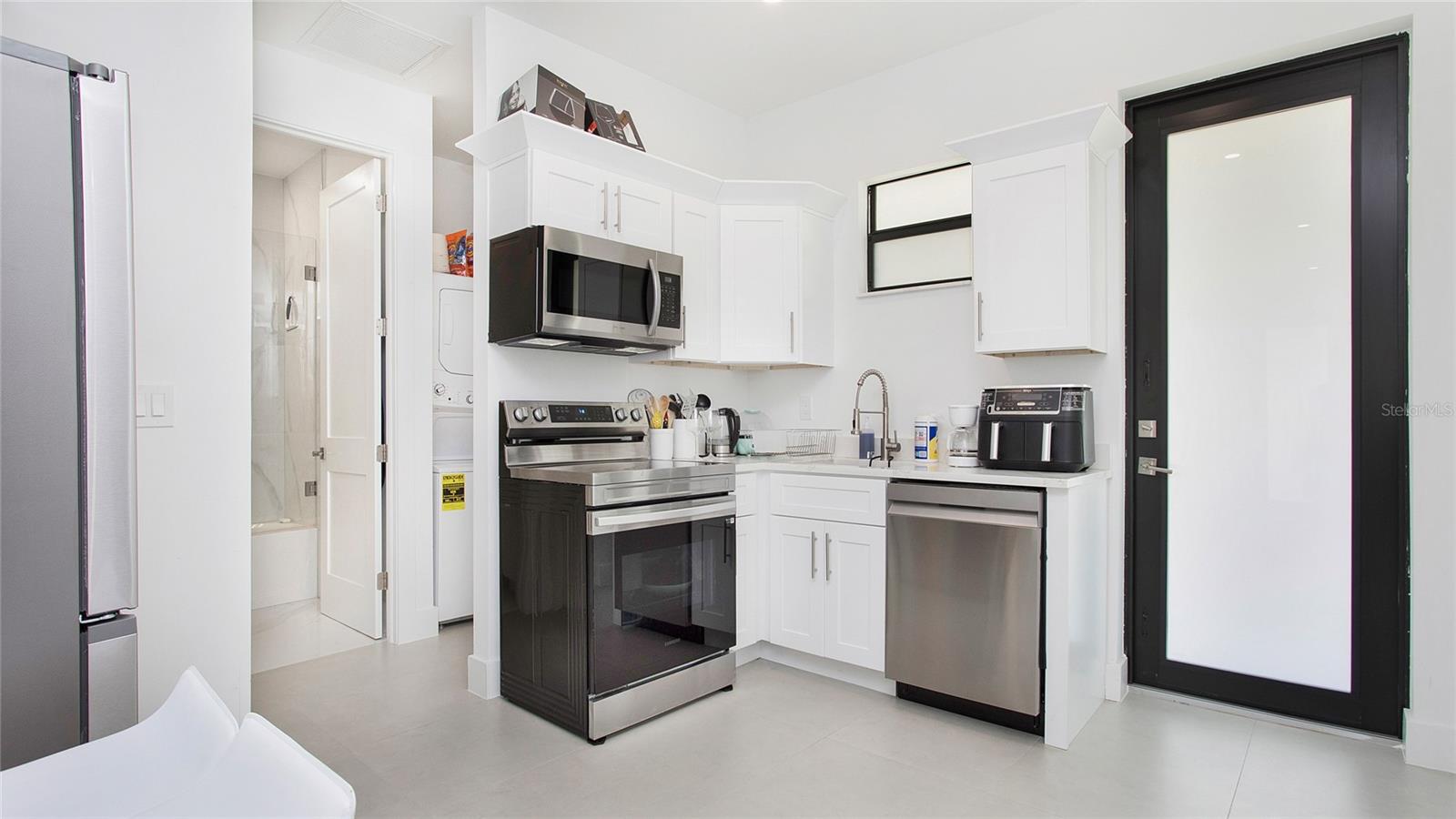 GOLDEN GATE ESTATE UNIT 64 - Residential