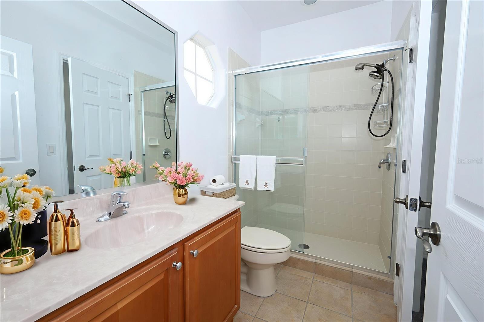 VIZCAYA HEIGHTS CONDO OR 6575 1315 - Residential