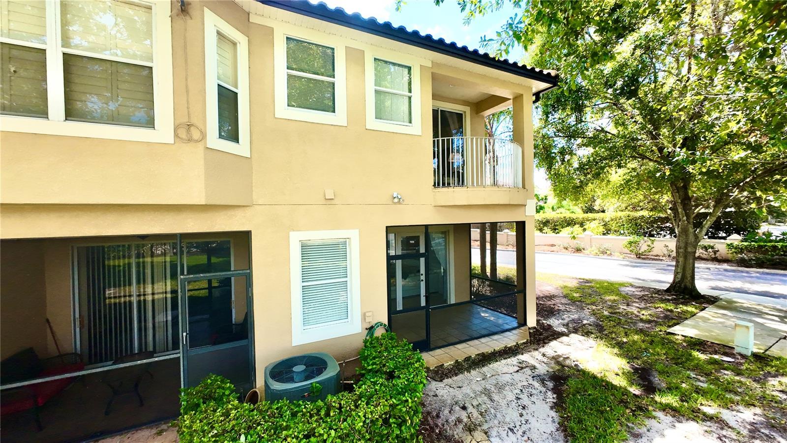 VIZCAYA HEIGHTS CONDO OR 6575 1315 - Residential