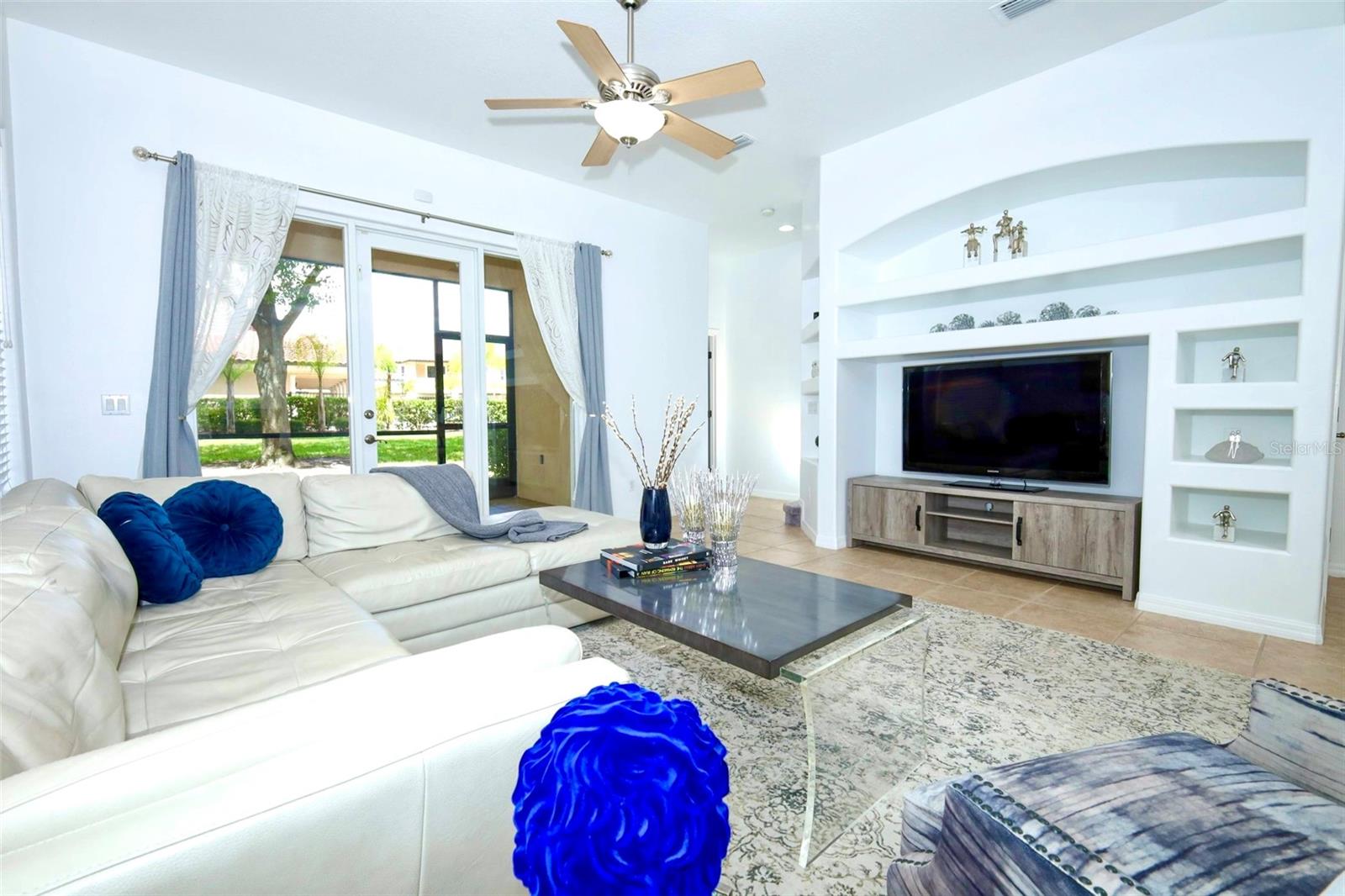 VIZCAYA HEIGHTS CONDO OR 6575 1315 - Residential