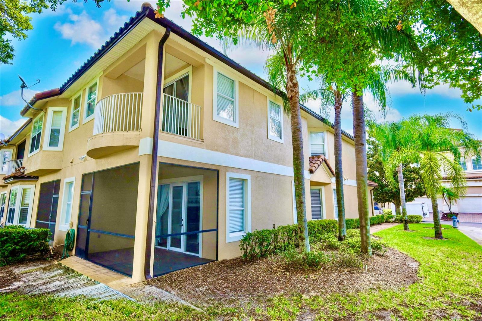 VIZCAYA HEIGHTS CONDO OR 6575 1315 - Residential