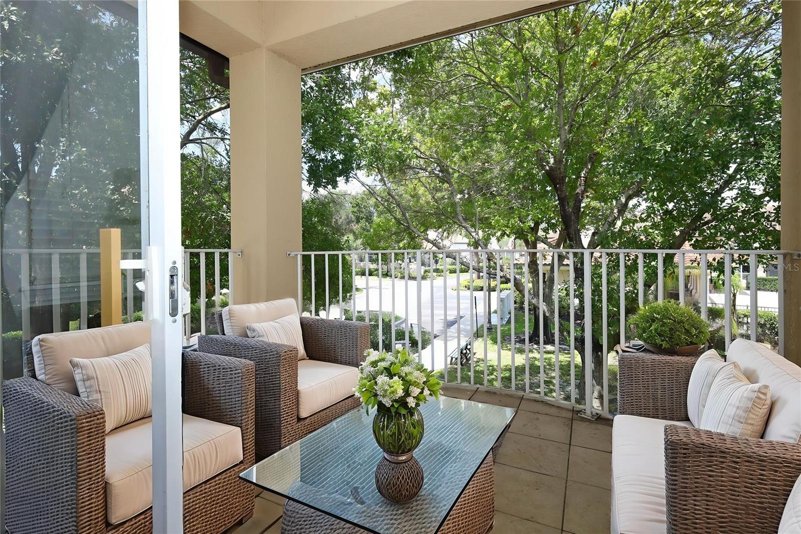 VIZCAYA HEIGHTS CONDO OR 6575 1315 - Residential