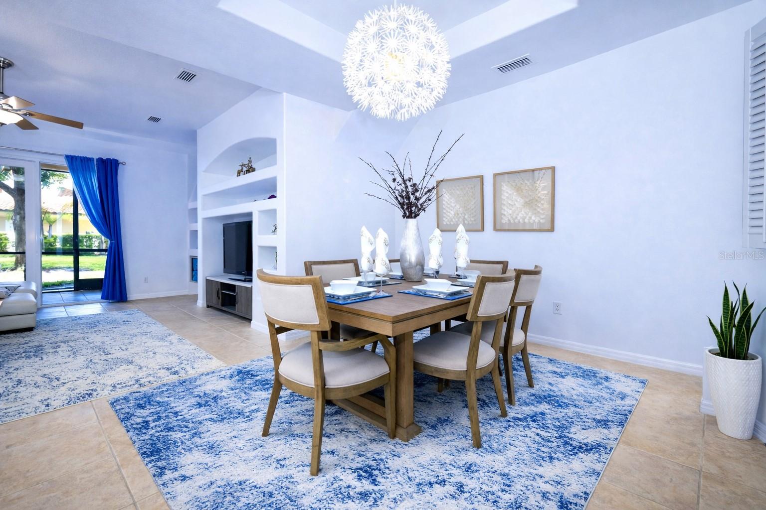 8766 THE ESPLANADE 23