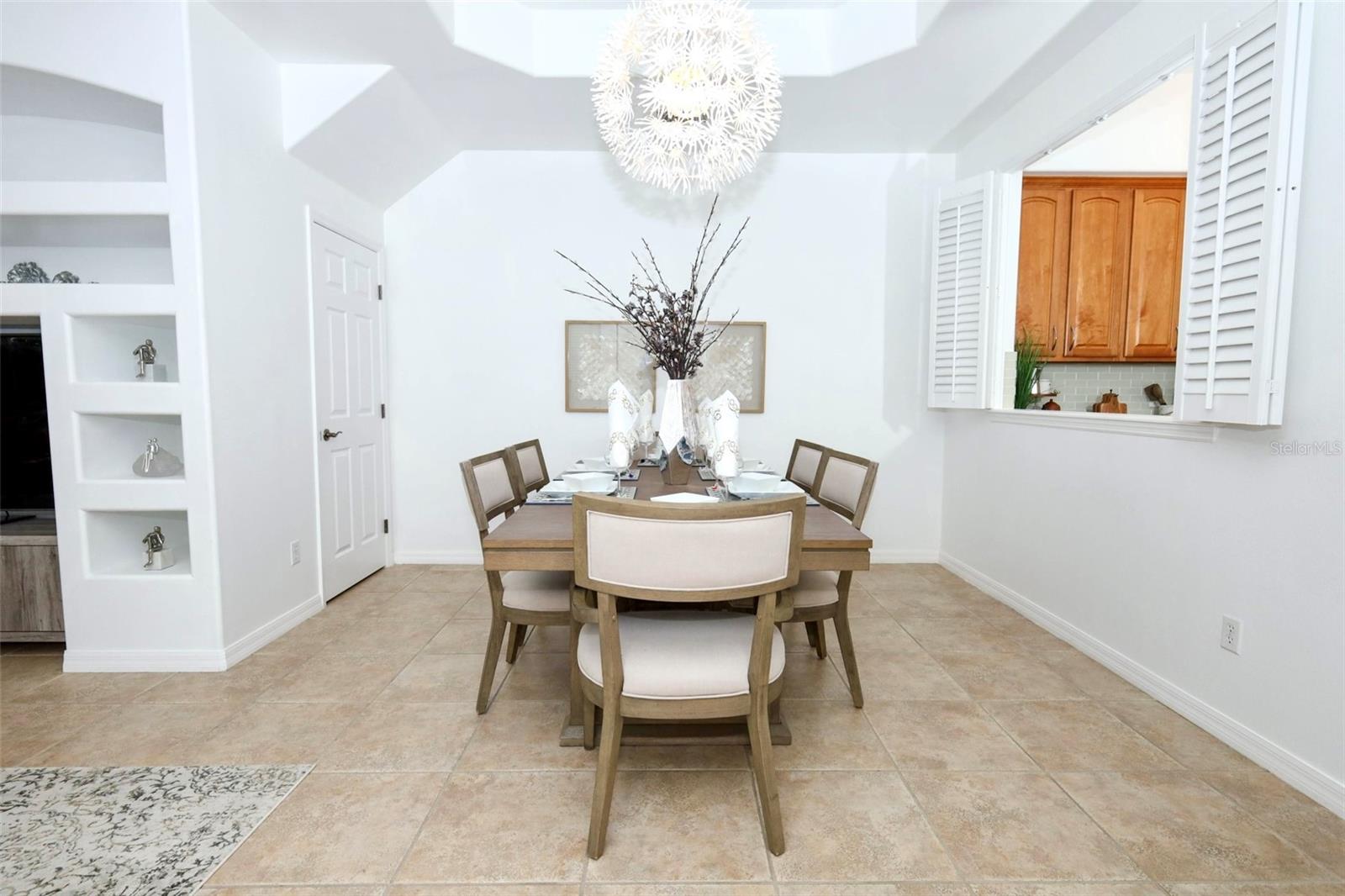 VIZCAYA HEIGHTS CONDO OR 6575 1315 - Residential