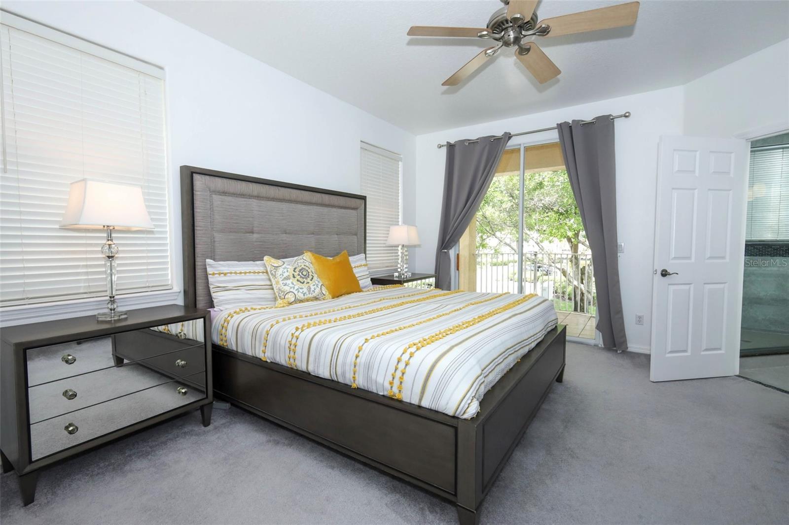 VIZCAYA HEIGHTS CONDO OR 6575 1315 - Residential