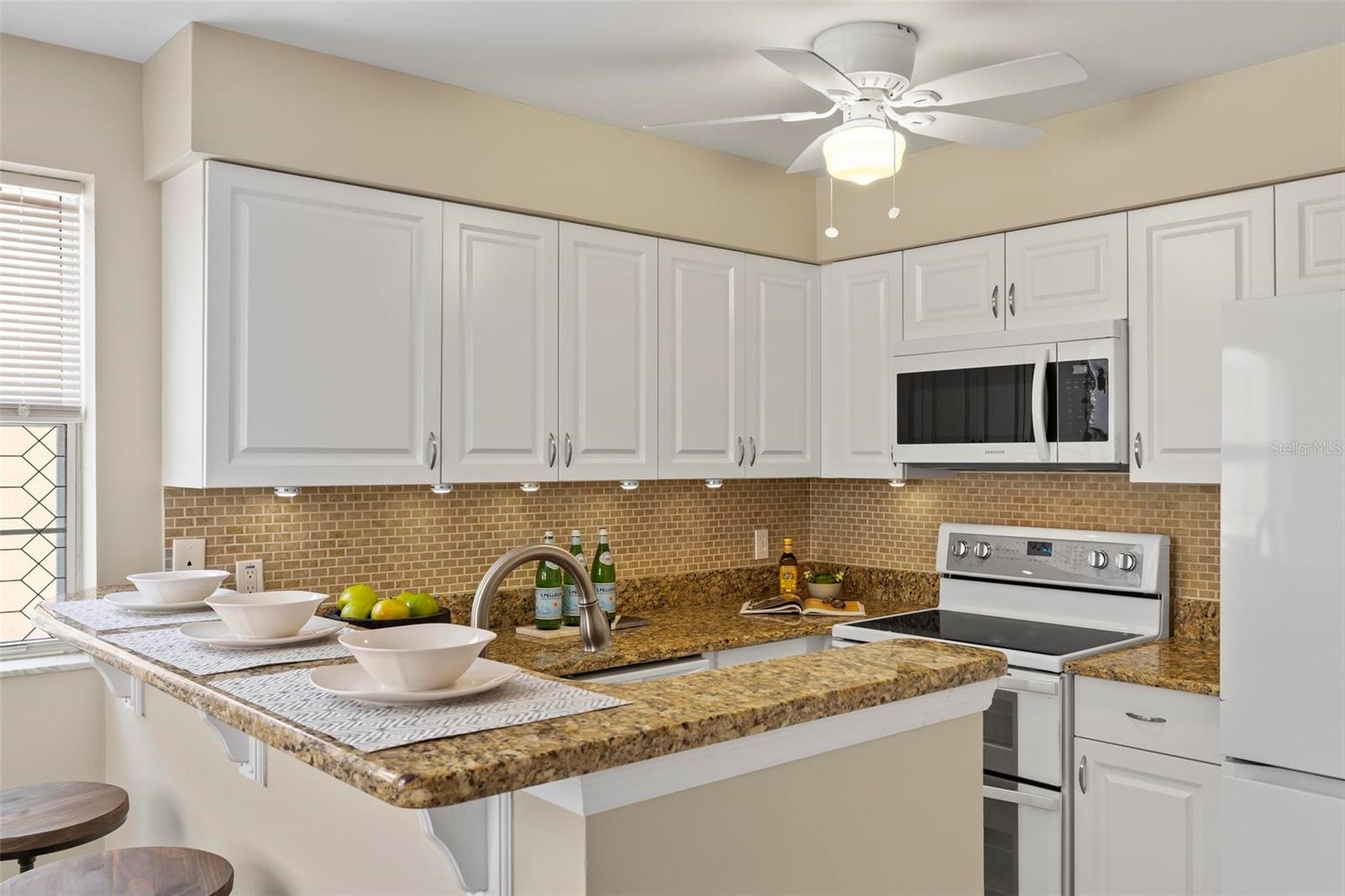 MARINA COVE - Residential