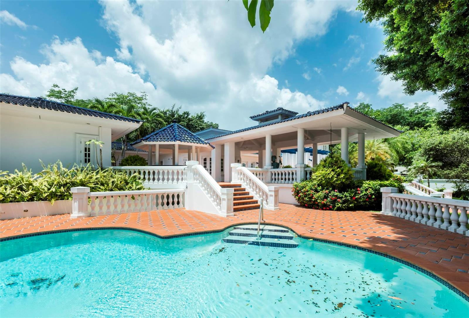 SAN PATRICIO ESTATES - Residential