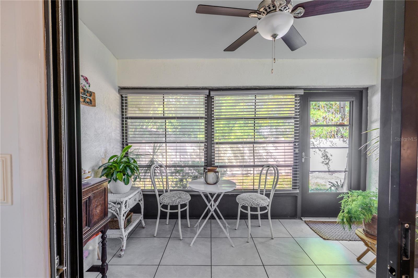 1400 AZALEA DRIVE 1602