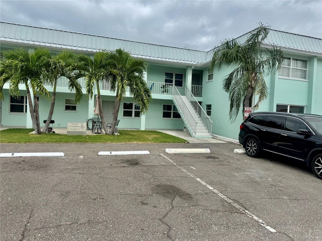 Photo of 10 164th Ave #11, Redington Beach, FL 33708 (MLS # TB8443996)