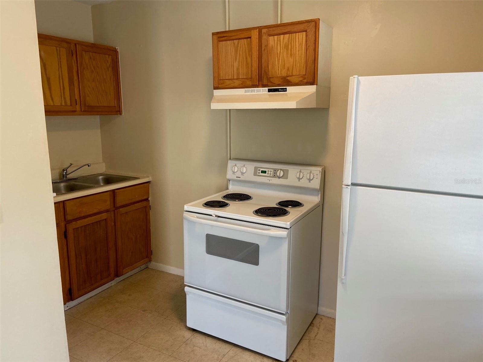 BOULEVARD HEIGHTS - Residential Lease