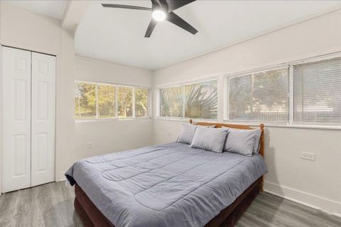 Tiny photo for 829 NE 3rd Street, Ocala, FL 34470 (MLS # O6406552)
