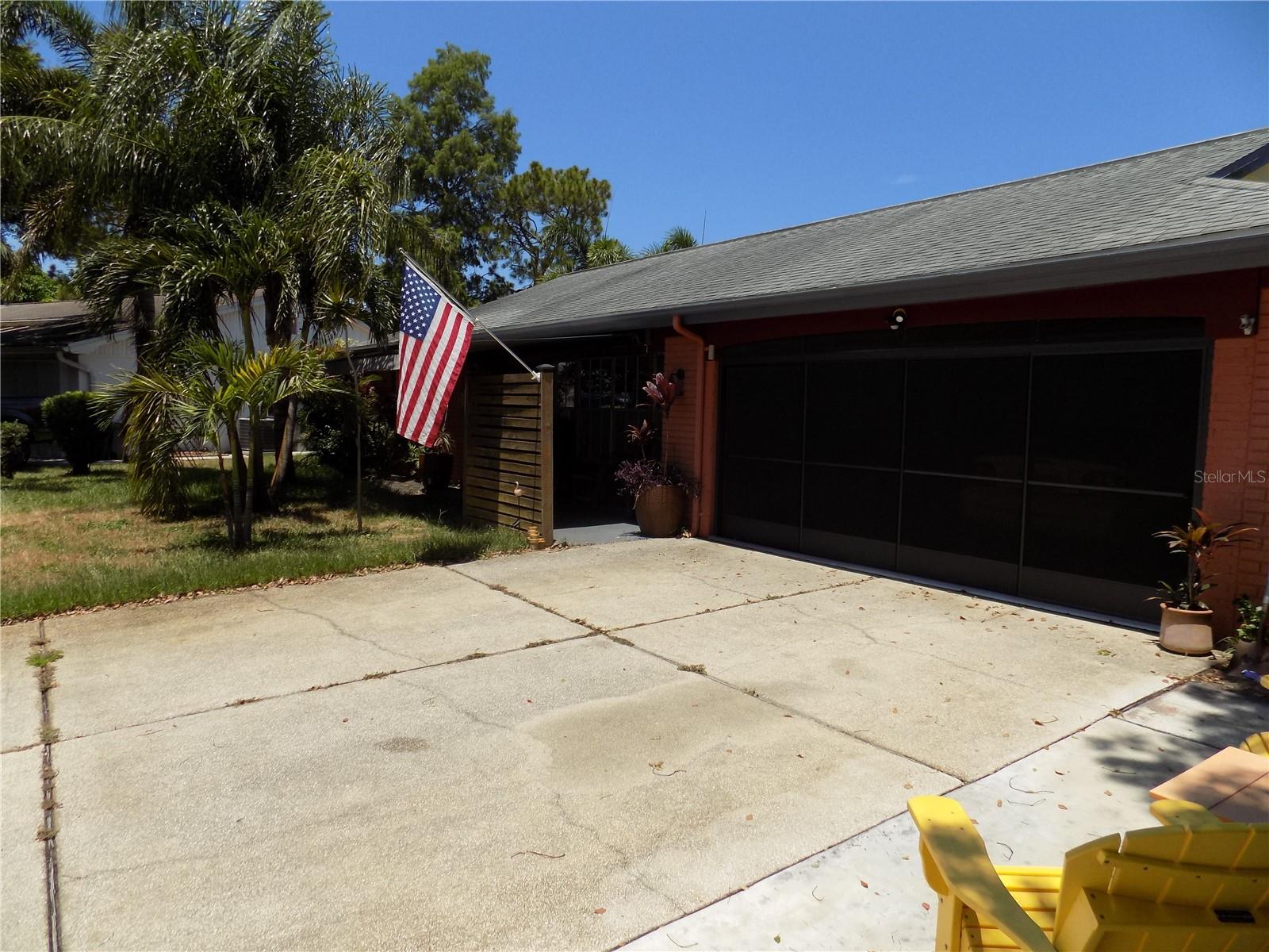 3849 EDGEMONT DRIVE