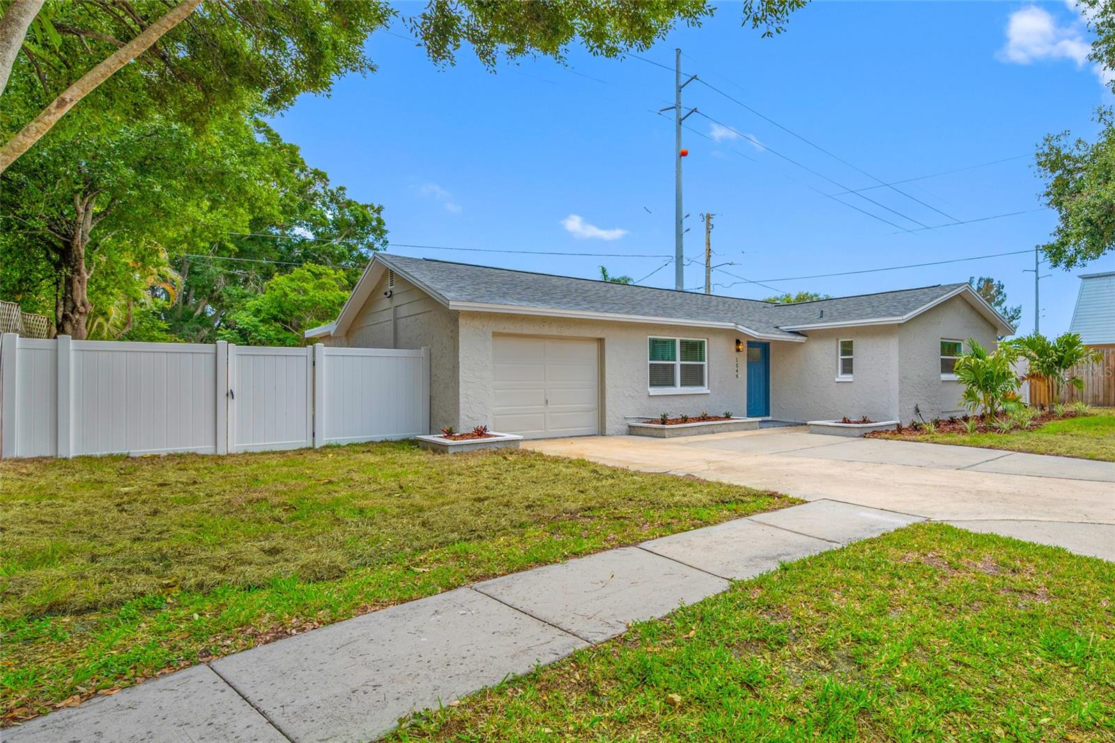 WALDEN WOODS - Residential