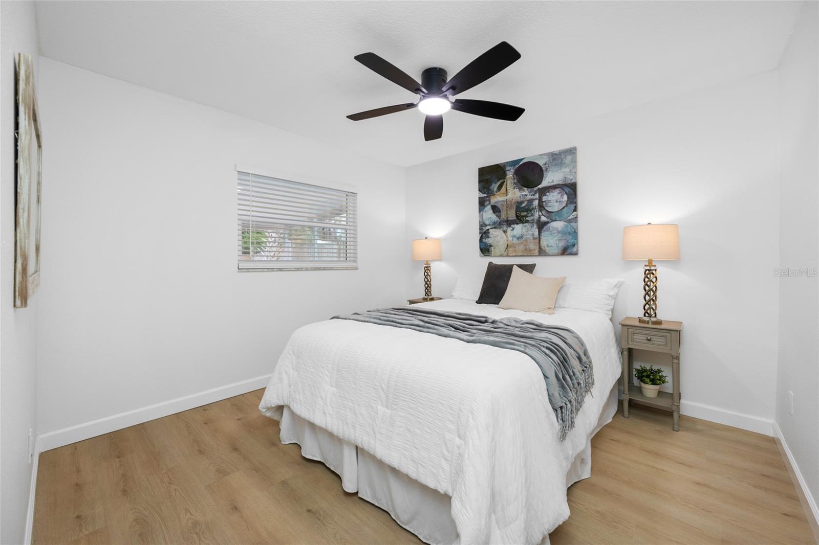 WALDEN WOODS - Residential