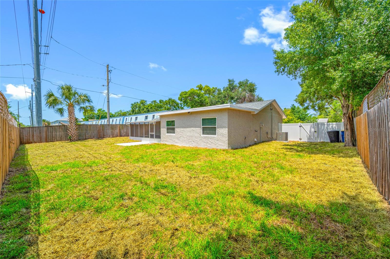WALDEN WOODS - Residential