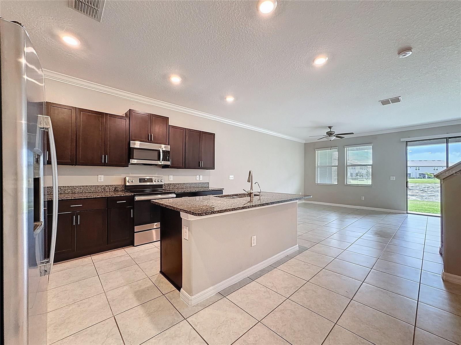 EPPERSON NORTH TWNHMS PH 4 - Residential