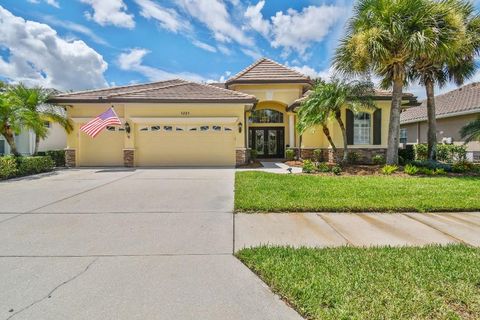 A home in NORTH PORT