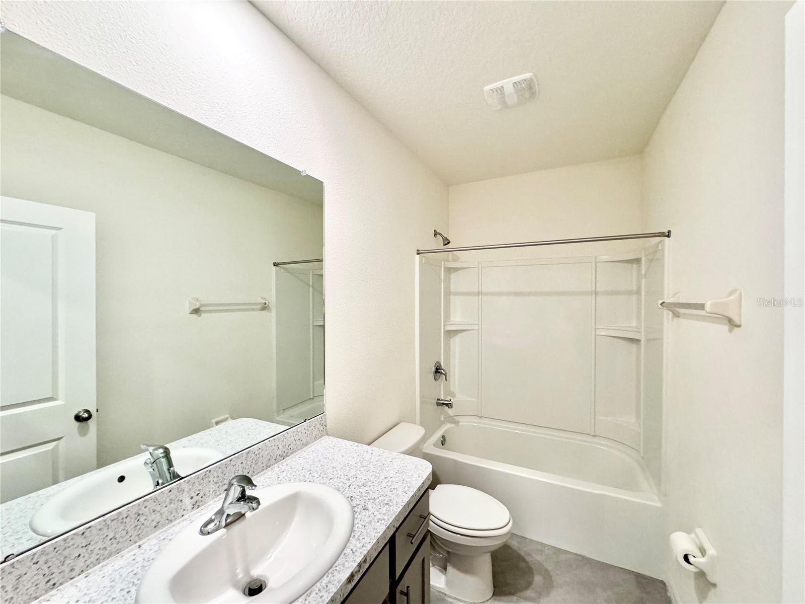 UNION PARK PH 7B PB 82 PG 138 BLOCK 9 LOT 11 - Residential Lease