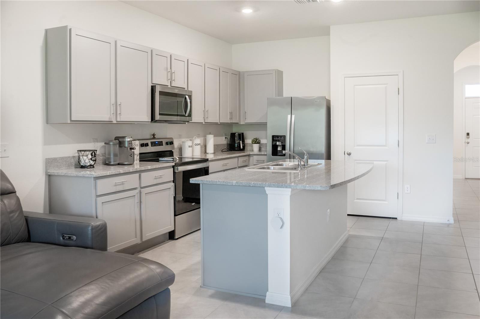 UNION PARK PH 7B PB 82 PG 138 BLOCK 9 LOT 11 - Residential Lease