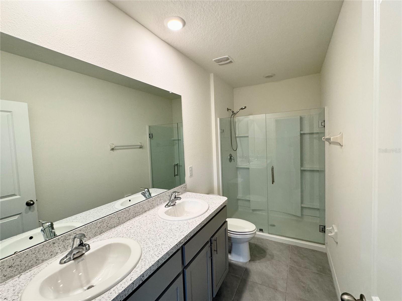 UNION PARK PH 7B PB 82 PG 138 BLOCK 9 LOT 11 - Residential Lease