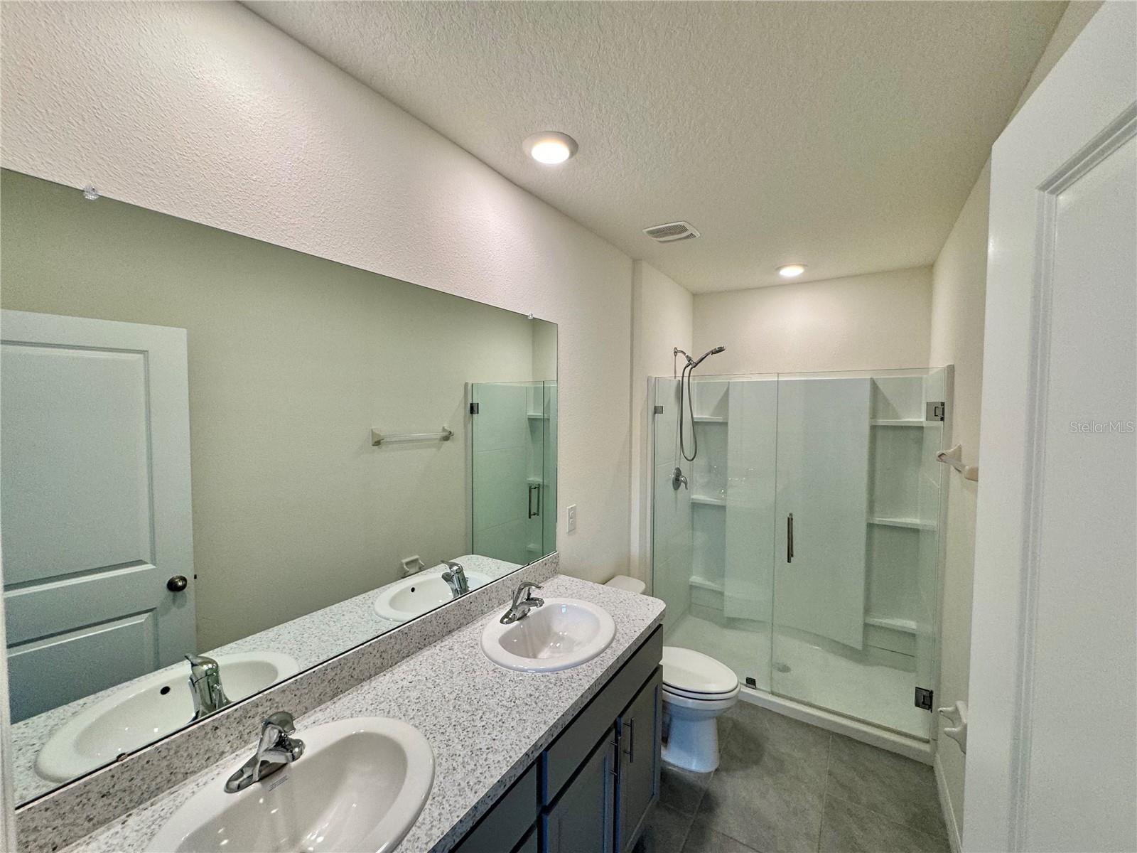 UNION PARK PH 7B PB 82 PG 138 BLOCK 9 LOT 11 - Residential Lease