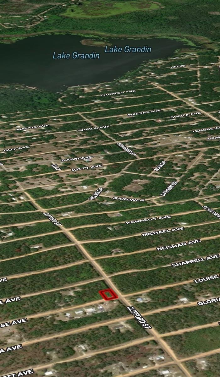 INTERLACHEN LAKES ESTATES - Land