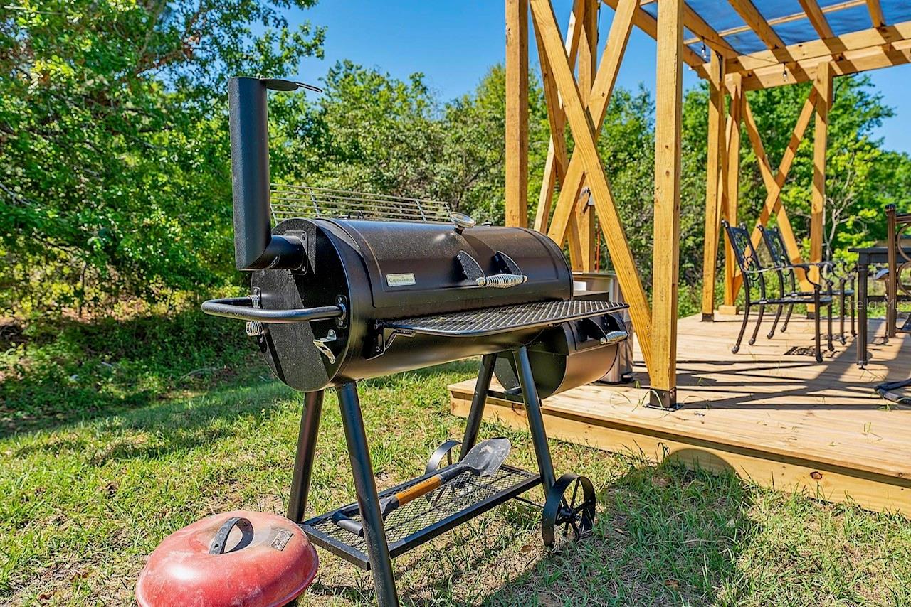 ALAMO ESTATES UNIT TWO - Residential Lease