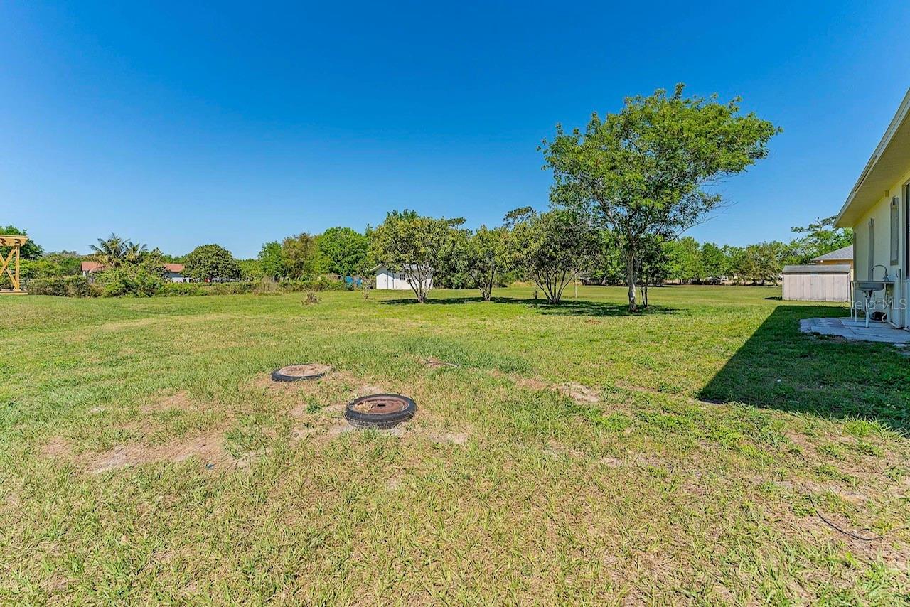 ALAMO ESTATES UNIT TWO - Residential Lease