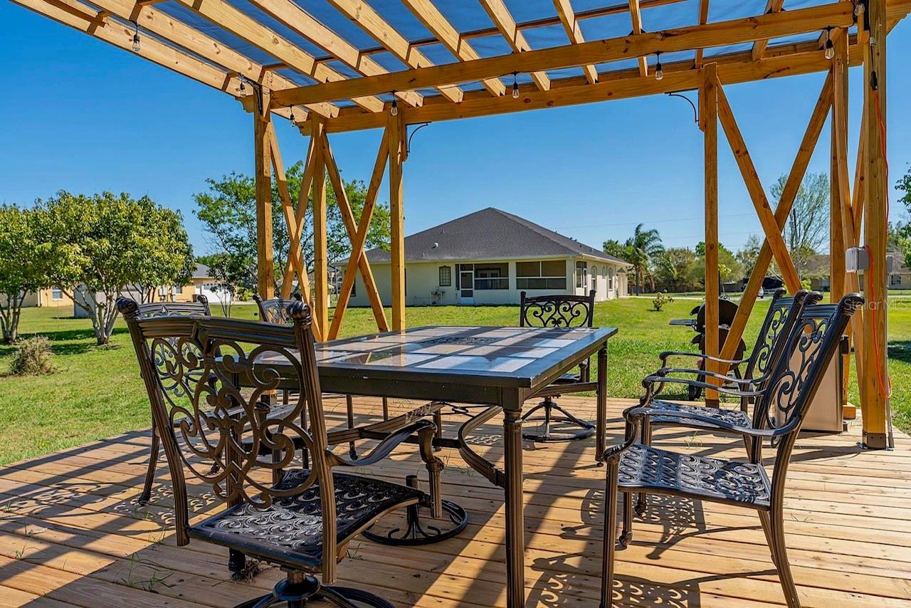 ALAMO ESTATES UNIT TWO - Residential Lease