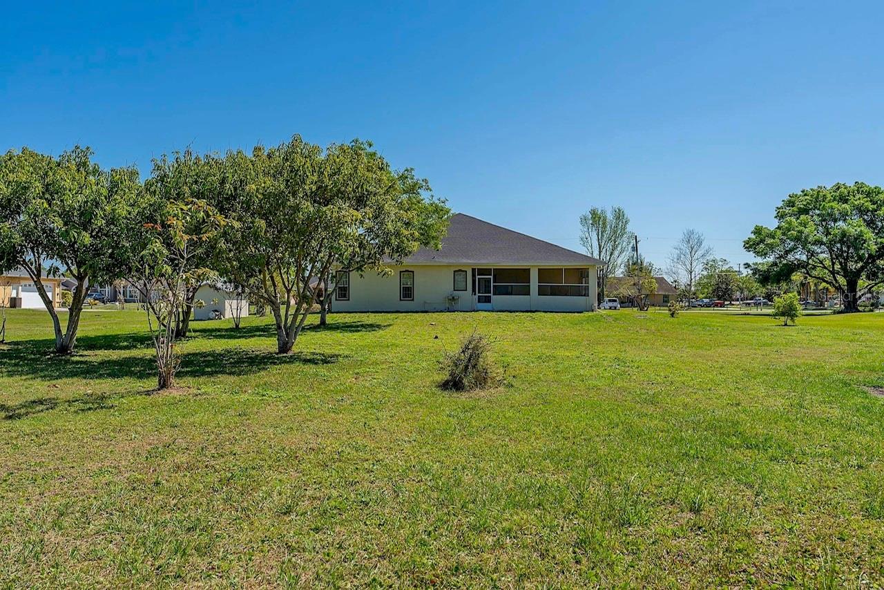 ALAMO ESTATES UNIT TWO - Residential Lease