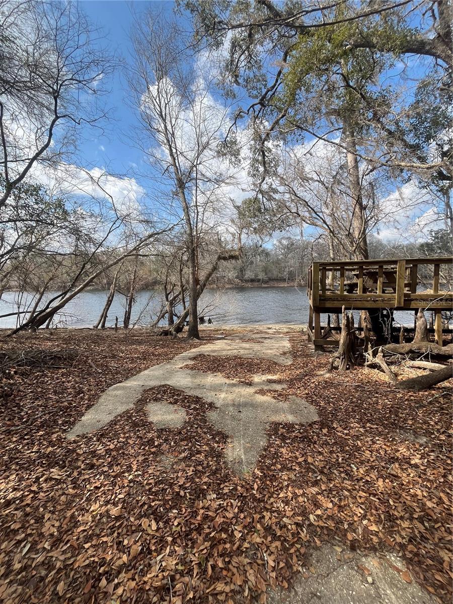 2ND ADD SUWANNEE LANDING SUB - Land