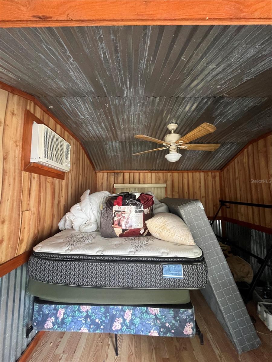 2ND ADD SUWANNEE LANDING SUB - Land