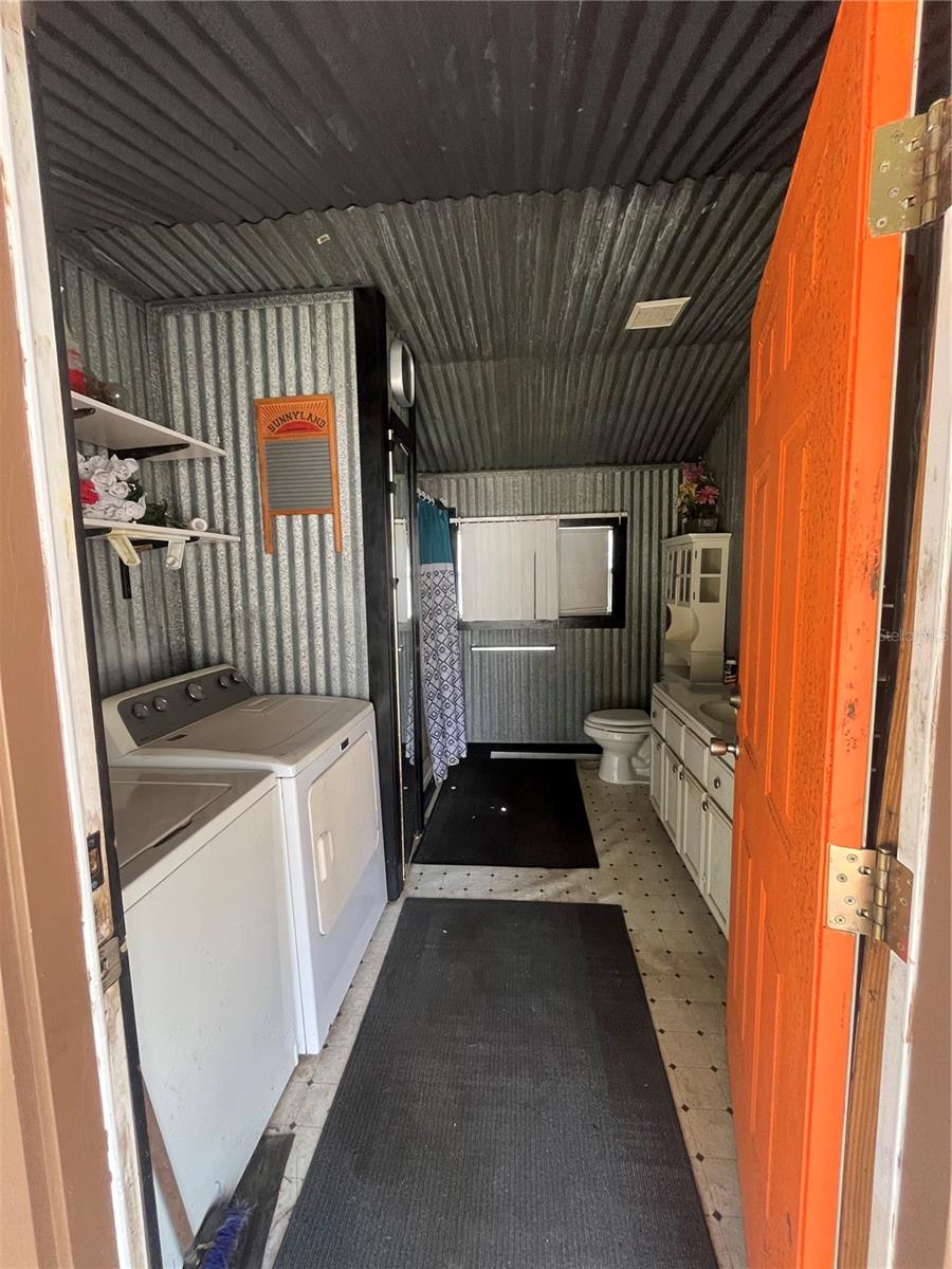 2ND ADD SUWANNEE LANDING SUB - Land