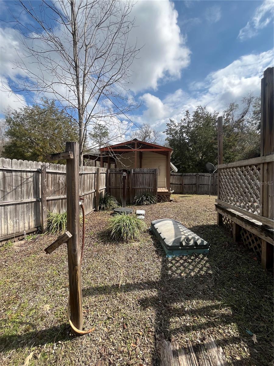 2ND ADD SUWANNEE LANDING SUB - Land