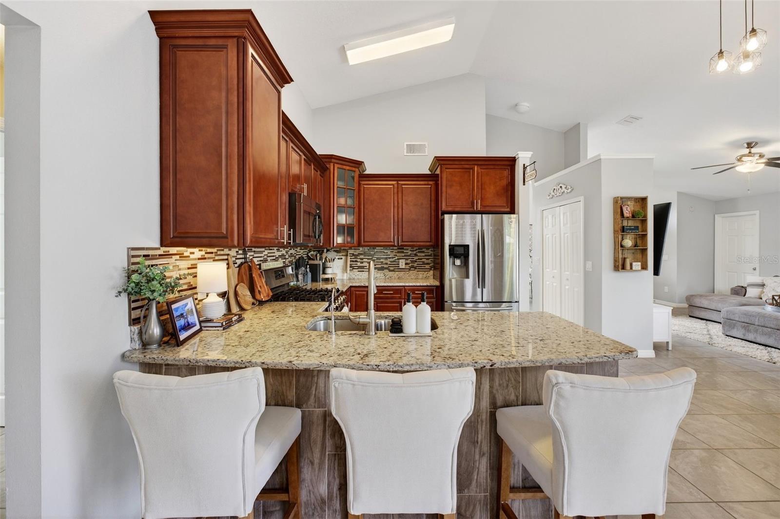 LOMA DEL SOL PH II - Residential