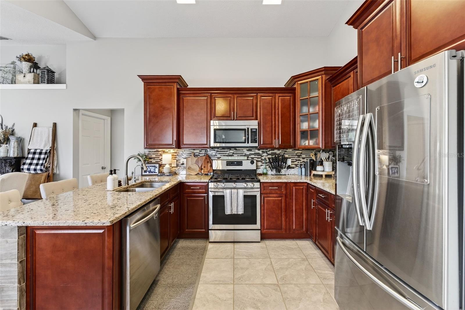 LOMA DEL SOL PH II - Residential