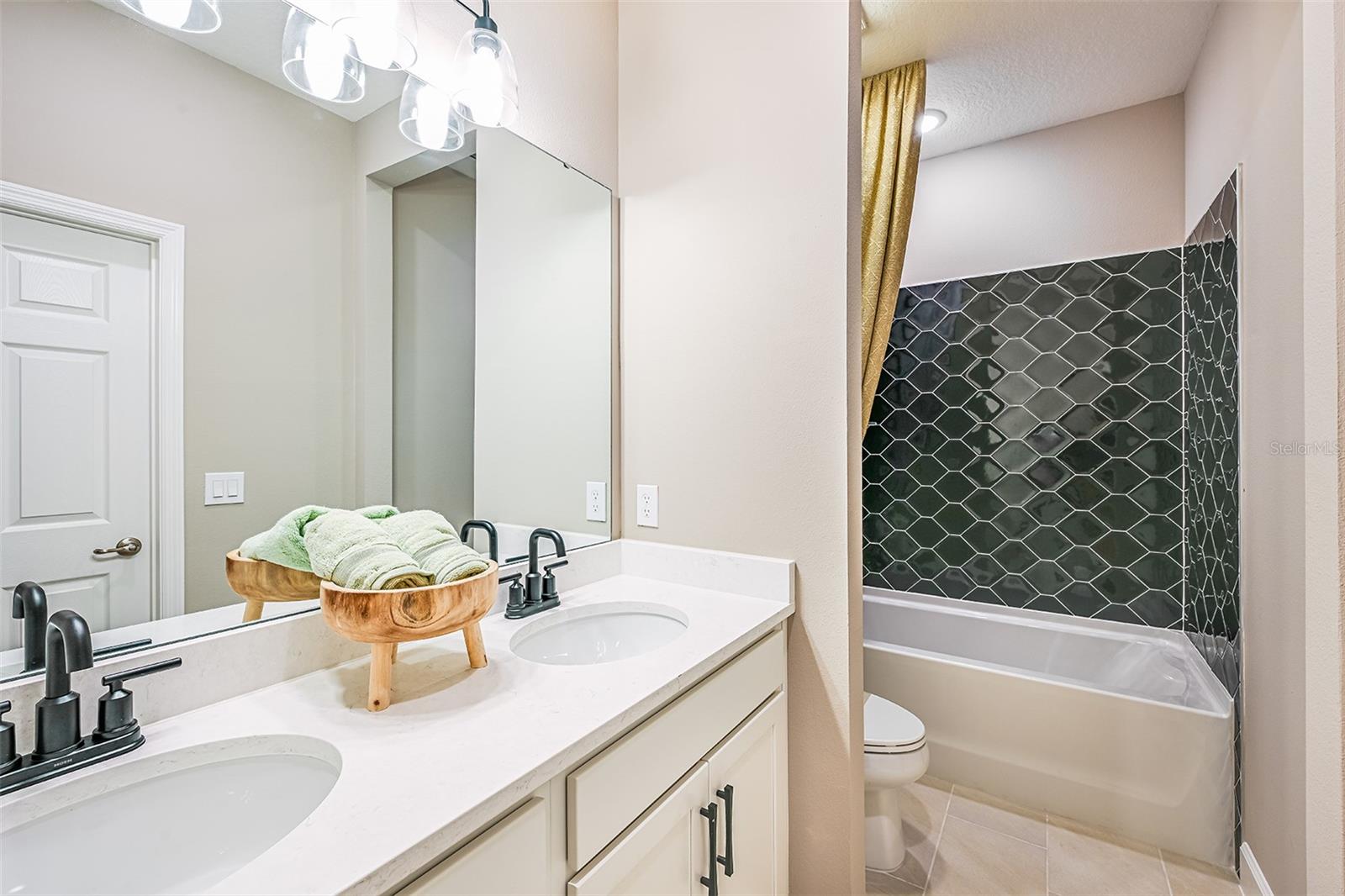 STOREY CREEK PH 3A - Residential