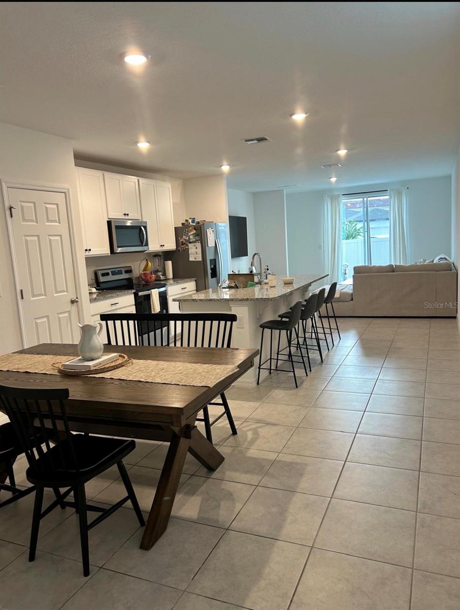 TUSCAN MDWS - Residential Lease