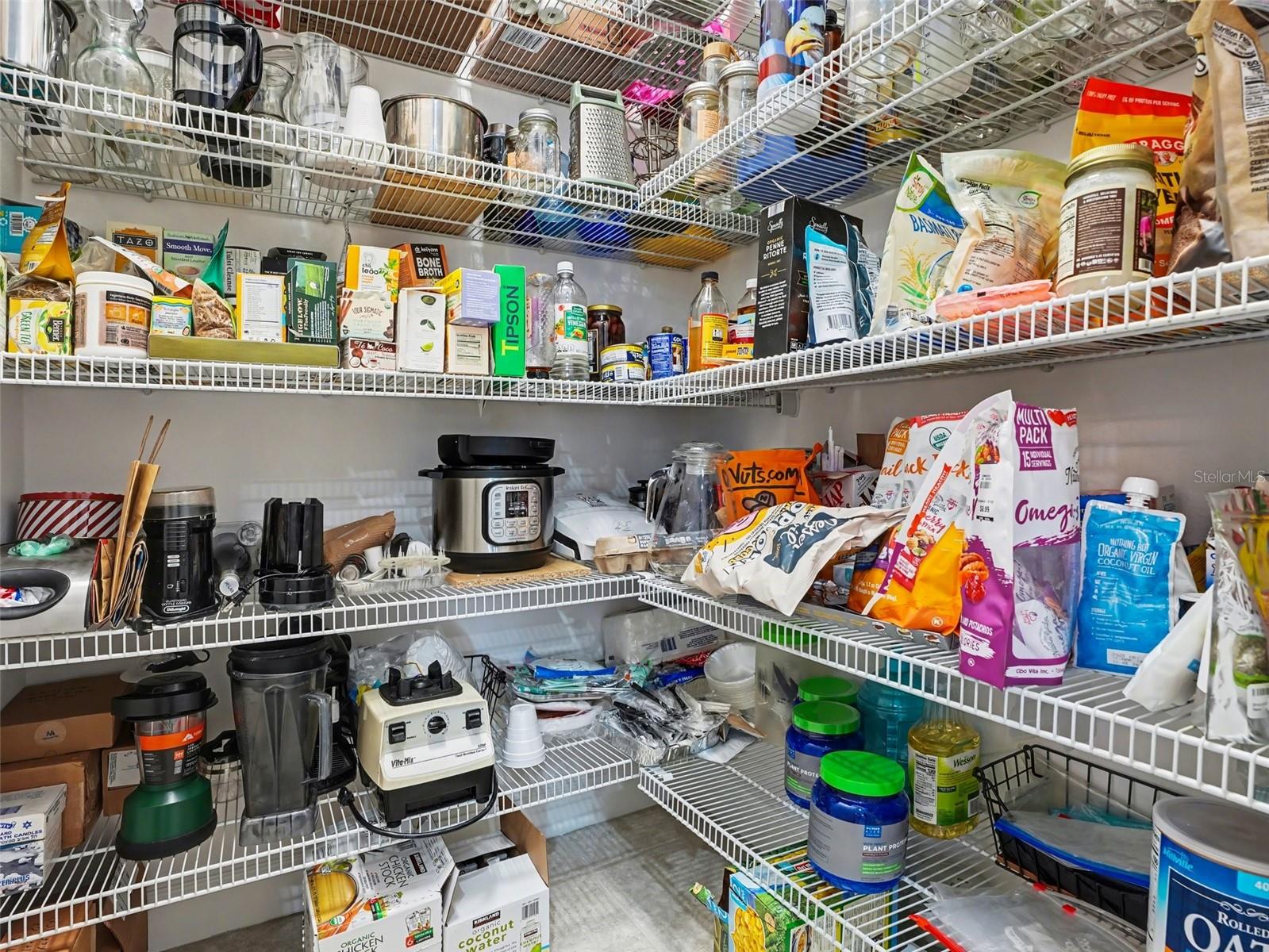 NORTHWEST LAKESIDE GROVES PH 1 - Residential